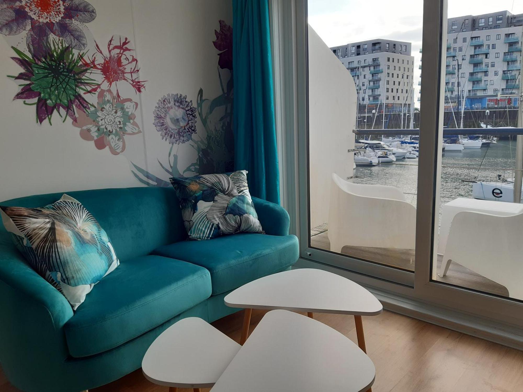 Chic In The Heart Of Marina Apartamento